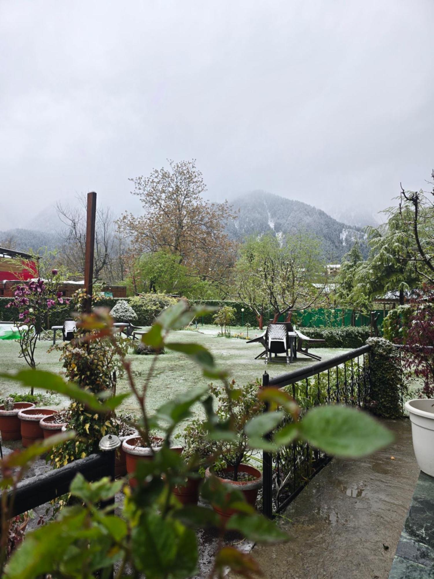 Premier Pahalgam 호텔 외부 사진